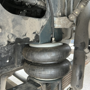 Передняя пневмоподвеска Daewoo Novus CH7A