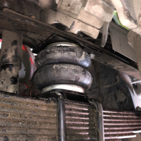 Передняя пневмоподвеска Dongfeng C80L