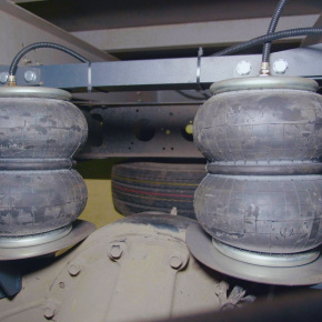 Задняя пневмоподвеска Hyundai Mighty EX8