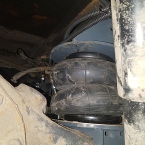 Пневмоподвеска на заднюю ось Renault Midlum