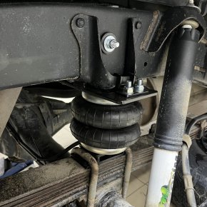 Пневмоподвеска на заднюю ось Toyota Tacoma