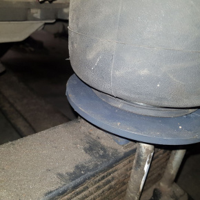 Пневмоподвеска на переднюю ось JAC N-80