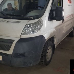 Установка комплекта с системой управления на Citroen Jumper