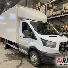 Вспомогательная пневмоподвеска на Ford Transit