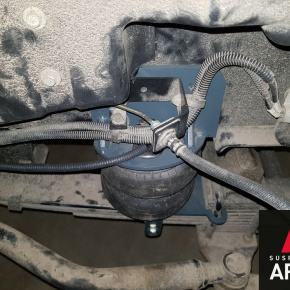 Пневмоподвеска на переднюю ось Mitsubishi/Fuso Canter C