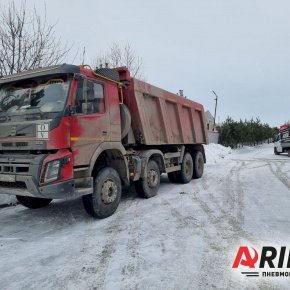 Установка вспомогательной пневмоподвески на Volvo FMX