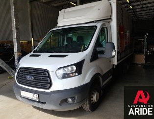 Установка пневмоподвески на заднюю ось Ford Transit двухскат 2018