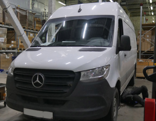 Установка пневоподвески на Mercedes Sprinter 2020 года
