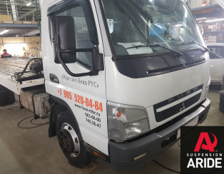 Установка пневмоподвески на Fuso Canter C эвакуатор