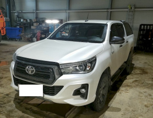 Установка вспомогательной пневмоподвески на Toyota Hilux 8 