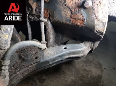 Рис. 6 Наши проекты: Установка дополнительной передней пневмоподвески ﻿Iveco Daily 35C