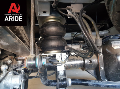 Рис. 20 Наши проекты: Установка задней пневмоподвески с управление из салона ﻿Ford Transit 460/470