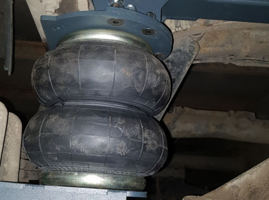 Рис. 5 Наши проекты: Установка задней пневмоподвески ﻿Iveco Daily 70C