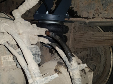 Рис. 9 Наши проекты: Пневмоподвеска на ﻿Isuzu Forward для комфорта - Этапы установки