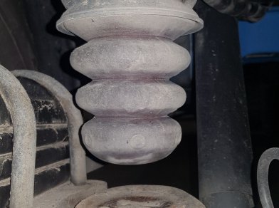 Рис. 3 Наши проекты: Пневмоподвеска на ﻿Ford Transit RWD от производителя - Этапы установки