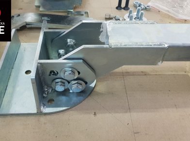 Рис. 6 Наши проекты: Пневмоподвеска на ﻿Ford Transit RWD от производителя - Этапы установки