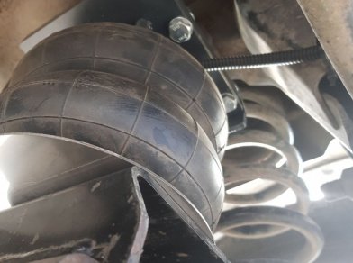 Рис. 13 Наши проекты: Пневмоподвеска на ﻿Dodge Ram 1500 - Этапы установки