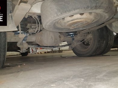 Рис. 9 Наши проекты: Пневмоподвеска на ﻿Ford Transit RWD в СТО - Этапы установки