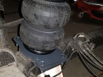 Рис. 4 Наши проекты: Пневмоподвеска на ﻿Ford Transit FWD - Этапы установки