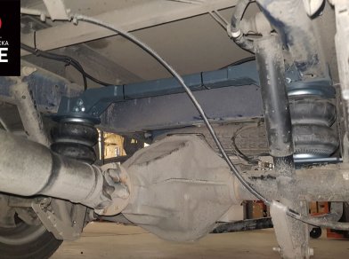 Рис. 5 Наши проекты: Пневмоподвеска на ﻿Ford Transit RWD шасси - Этапы установки