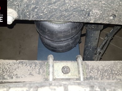 Рис. 9 Наши проекты: Пневмоподвеска на ﻿Iveco Daily 50C для усиления - Этапы установки