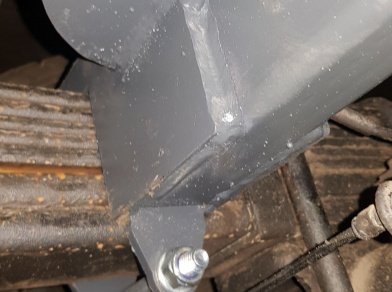 Рис. 4 Наши проекты: Пневмоподвеска на ﻿Hyundai HD 35 для комфорта - Этапы установки