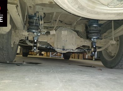 Рис. 3 Наши проекты: Пневмоподвеска на ﻿Ford Transit RWD 2014 года - Этапы установки