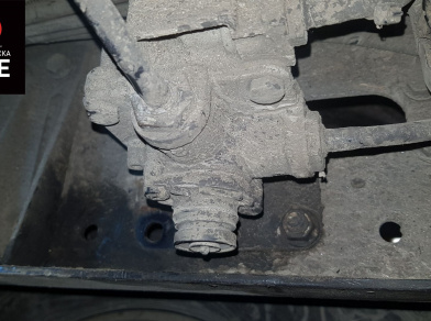 Рис. 12 Наши проекты: Пневмоподвеска на ﻿MAN TGL_8_180 - Этапы установки