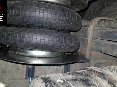 Рис. 4 Наши проекты: Пневмоподвеска на ﻿MAN TGL_8_180 - Этапы установки