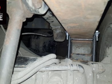 Рис. 2 Наши проекты: Пневмоподвеска на ﻿MAN TGL - Этапы установки