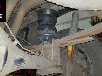 Рис. 2 Наши проекты: Пневмоподвеска на ﻿Toyota Tundra - Этапы установки