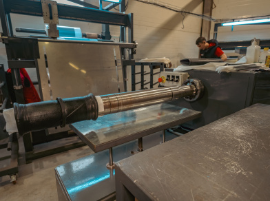 Рис. 6 Линия по производству пневмоподушек 