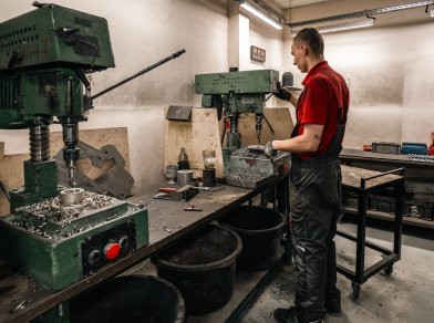 Рис. 16 Слесарный участок 