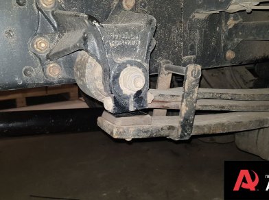 Рис. 8 Наши проекты: Пневмоподвеска на AVIA D120-170 в дополнение к рессорам