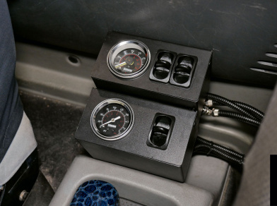 Рис. 5 Наши проекты: Пневмоподвеска на переднюю и заднюю ось Avia D120