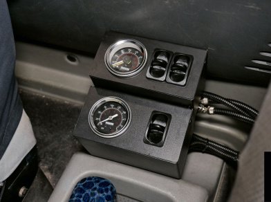 Рис. 5 Наши проекты: Пневмоподвеска на переднюю и заднюю ось Avia D120