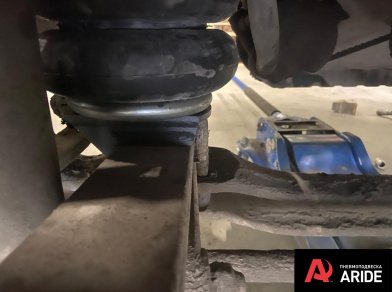 Рис. 7 Наши проекты: Пневмоподвеска на переднюю ось с системой управления на BAW Fenix