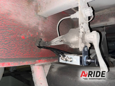 Рис. 6 Наши проекты: Установка механизма подъёмной оси BPW