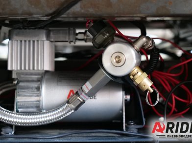 Рис. 6 Наши проекты: Пневмоподвеска на Chrysler Grand Voyager