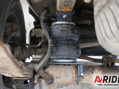 Рис. 3 Наши проекты: Пневмоподвеска на Chrysler Grand Voyager