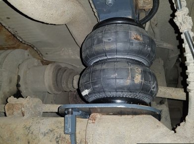 Рис. 5 Наши проекты: Пневмоподвеска на Chrysler Voyager - Этапы установки