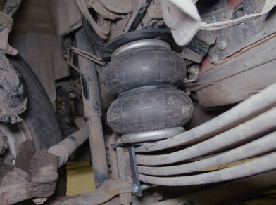 Рис. 13 Наши проекты: Пневмоподвеска Hino 500