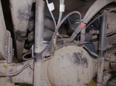 Рис. 5 Наши проекты: Пневмоподвеска Hino 500