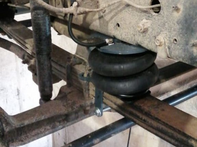 Рис. 5 Наши проекты: Пневмоподвеска на ﻿HINO Ranger - Этапы установки