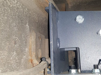 Рис. 7 Наши проекты: Пневмоподвеска на Isuzu NP75 - обзор задней пневмоподвески