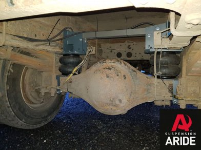 Рис. 2 Наши проекты: Пневмоподвеска на Isuzu NP75 - Этапы установки