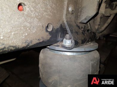 Рис. 9 Наши проекты: Пневмоподвеска на JAC N-80 в дополнение к рессорам