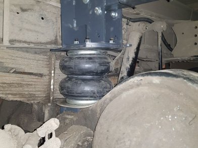 Рис. 8 Наши проекты: Пневмоподвеска на JAC N-80 в дополнение к рессорам