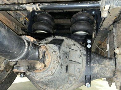 Рис. 9 Наши проекты: Вспомогательная пневмоподвеска JAC N120