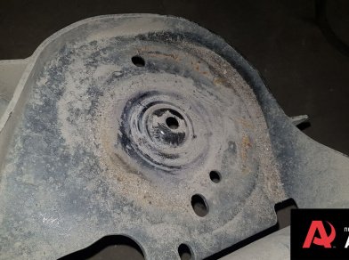 Рис. 4 Наши проекты: Пневмоподвеска на Renault Dokker - пневмобаллоны для задней оси